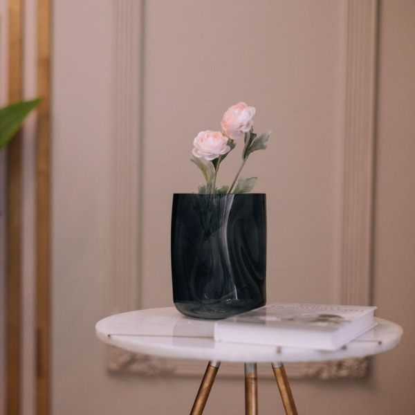 Декоративная ваза из стекла Динамика МАГАМАКС  купить онлайн