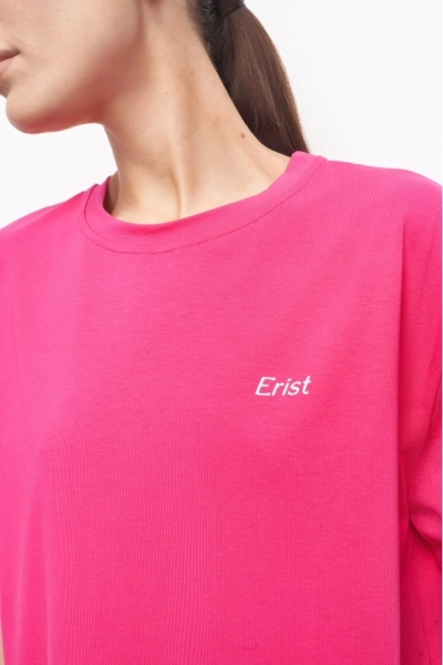 Футболка Heart wants Pink Erist store  купить онлайн