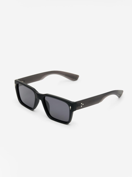 Солнцезащитные очки "KVADRAT" VVIDNO  купить онлайн